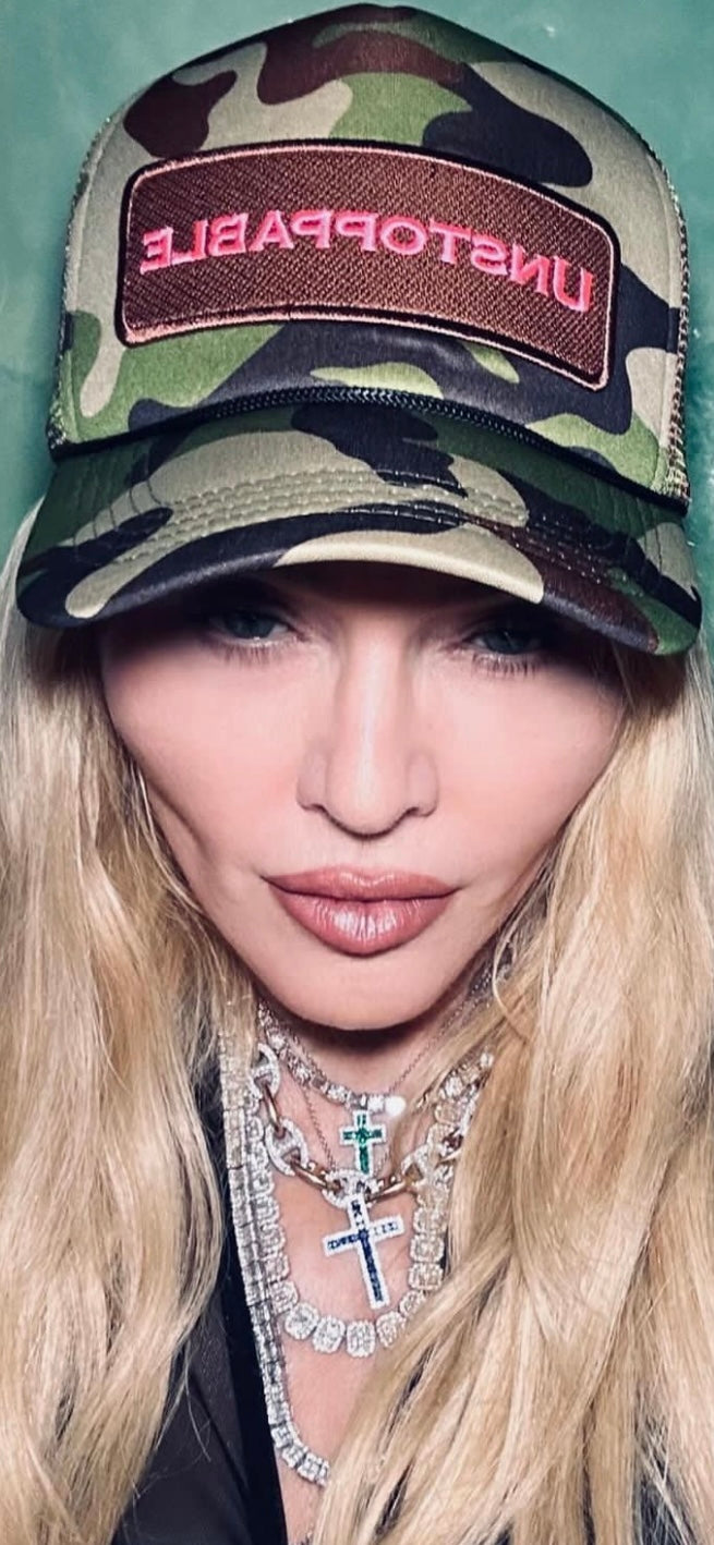 ALL CAMOUFLAGE TRUCKER HAT CHOCOLATE /PINK PATCH