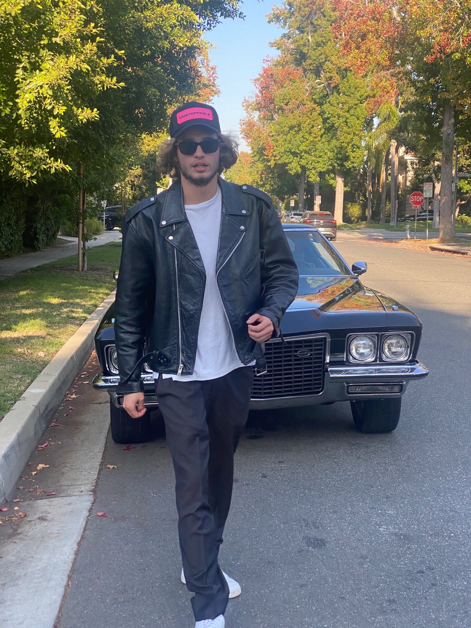 ROCKSTAR⚡️BLACK TRUCKER HAT/PINK PATCH